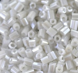 Рубка 11/0 20г (121 белый непрозр.) Китай МС