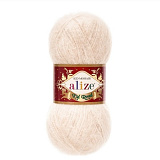 Kid Royal 67- молочно-беж. (5шт) 62%-мохер/ 38%-полиамид 50г/500м